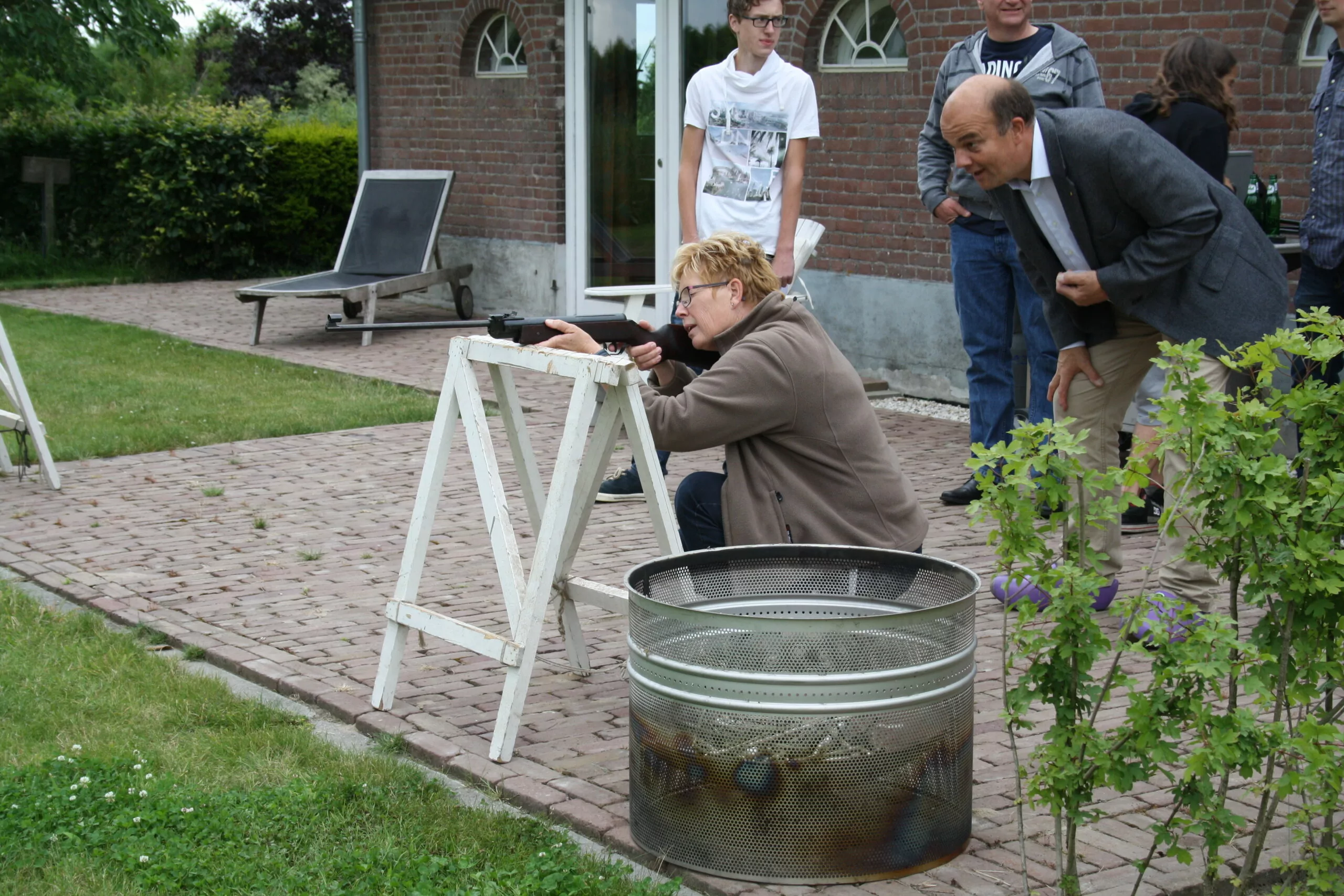 Gerri - personeelsuitje luchtbuks schieten Personeelsuitje Van Remmen luchtbuks schieten